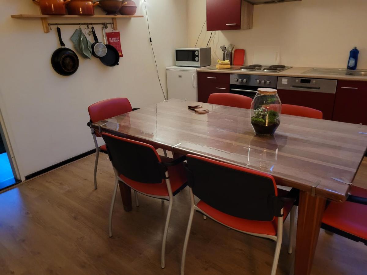 Aan De Kerkgracht Apartment Almere Luaran gambar
