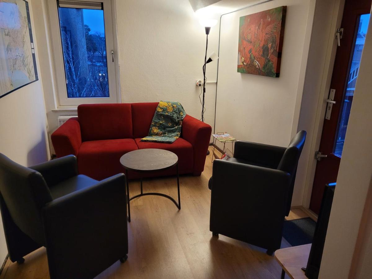 Aan De Kerkgracht Apartment Almere Luaran gambar