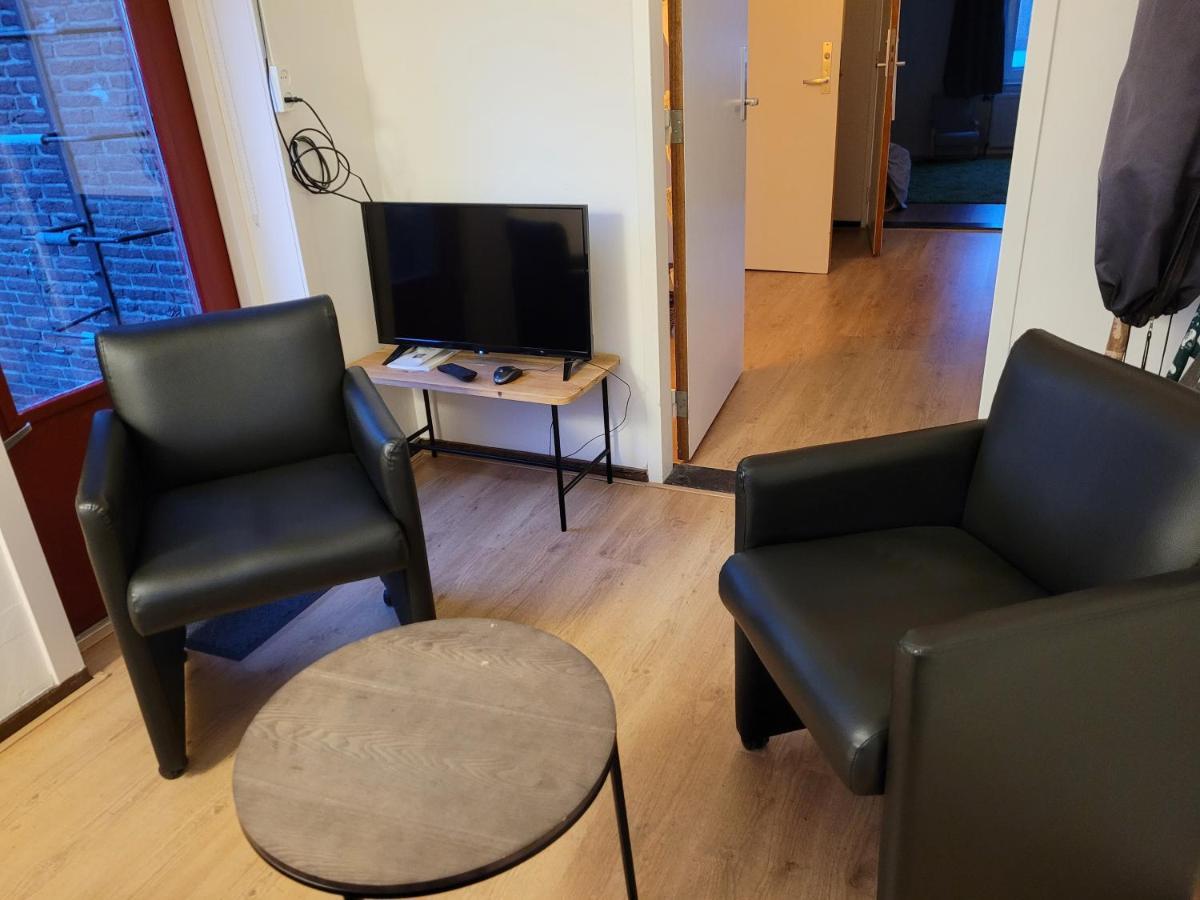 Aan De Kerkgracht Apartment Almere Luaran gambar